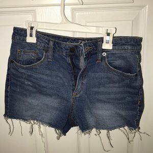 Jean shorts!